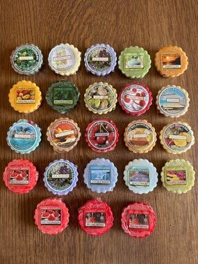 YANKEE CANDLE Assorted Wax Melts Tarts Lot of 23 - retired and current